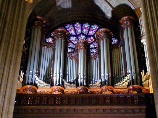 Las obras y reliquias de la gran catedral francesa