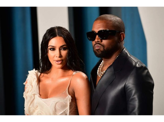 Kanye West admite haberle sido infiel a Kim Kardashian en nueva canción