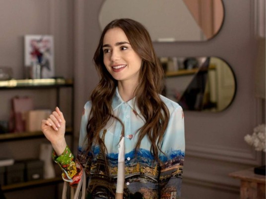 ¡Así luce Lily Collins en el rodaje de Emily in Paris 2!