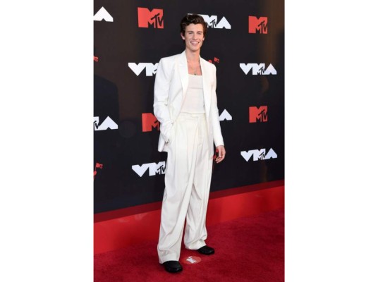 Los mejores looks de los VMAs 2021