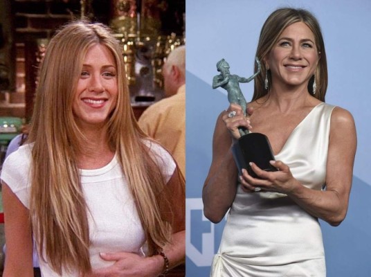 Jennifer Aniston nos debería dar la receta de la eterna juventud, pues no ha cambiado mucho desde que fue Rachel Green. La actriz se mantiene en un muy buen aspecto físico. Queen.