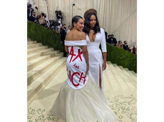 Alexandria Ocasio Cortez, Brother Vellies.