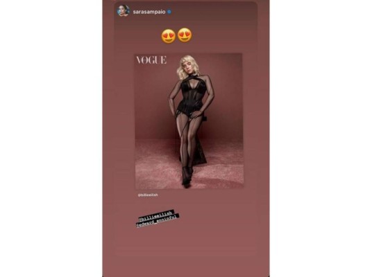 Sara Sampaio reaccionó con emojis de caritas enamoradas.