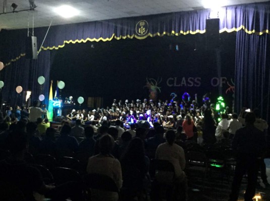 EIS: bienvenidos Seniors 2016