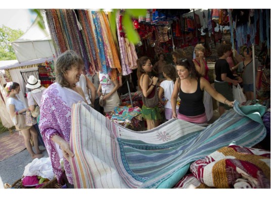 En la actualidad, el mercadillo Las Dalias es el más célebre de Europa, con más de 200 puestos de moda, bisutería, arte y decoración.