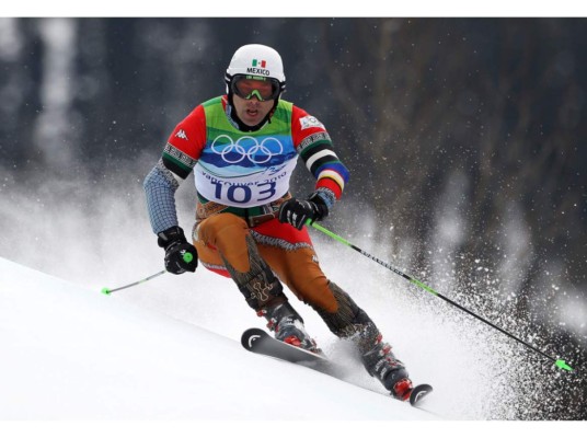 Hubertus Von Hohenlohe<br/>Este noble alemán-mexicano es esquiador alpino. Participó en las Olimpiadas de Invierno de 1984, 1994, 2006, 2010 y 2014.