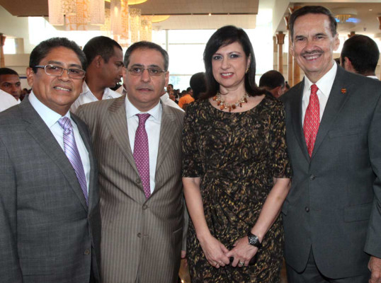 Inauguración del City Mall