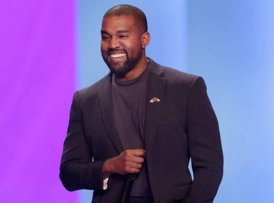Kanye West lanzará su propia línea de maquillaje para hombres   