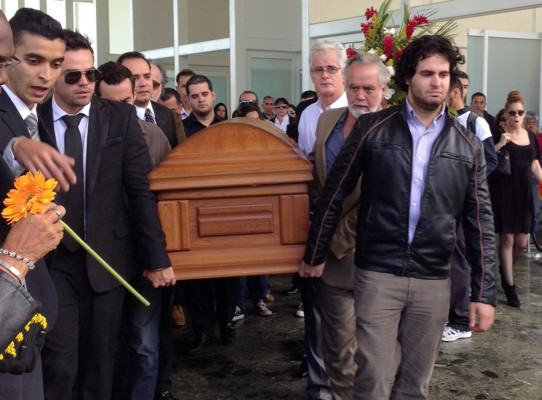 Entierro de Mónica Spear