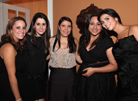 El cumpleaños de Sara Isabel Castillo