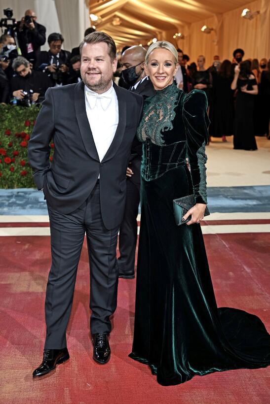 James Corden y Julia Care