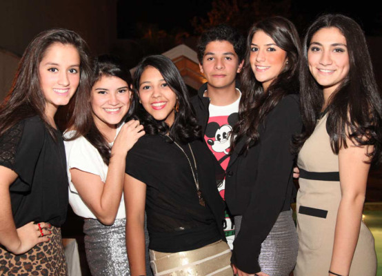 Gift exchange de los Seniors de la Americana