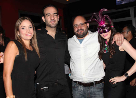 Black party del Arca de Honduras
