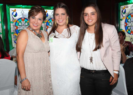 Baby shower para Rebecca Agurcia
