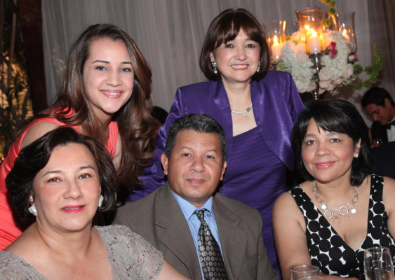 La boda de Ana Sofía Alonzo y Manuel Sarmiento