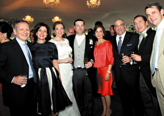 La boda de Ginette Gutiérrez y Eduardo Waddington