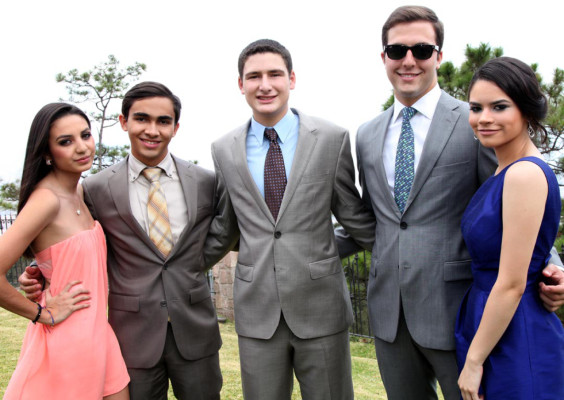 Senior lunch de la Americana