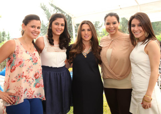Baby shower para Vivian Simón