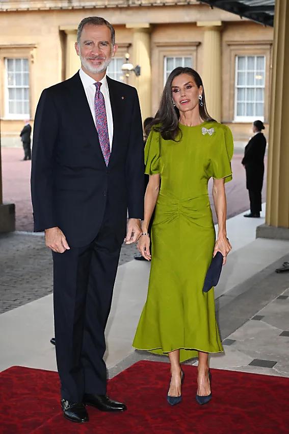 Royals invitados a la coronación de Carlos III celebran en Buckingham