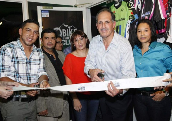Coctel de apertura de Bike Friends Club