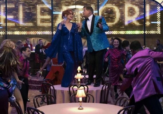 The Prom<br/>Un grupo de estrellas de Broadway con mala suerte sacuden una pequeña ciudad de Indiana mientras se unen detrás de una adolescente que solo quiere asistir al baile de graduación con su novia, estará lista para ti este 11 de diciembre.<br/>