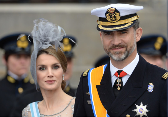 Príncipes y duques asisten a la coronación