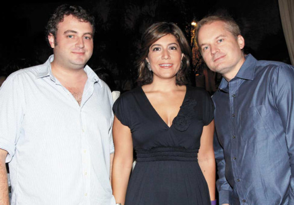 Happy birthday Carlos Gallardo!