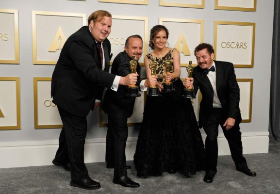 Tres sonidistas mexicanos ganan el Oscar por 'El sonido del metal'