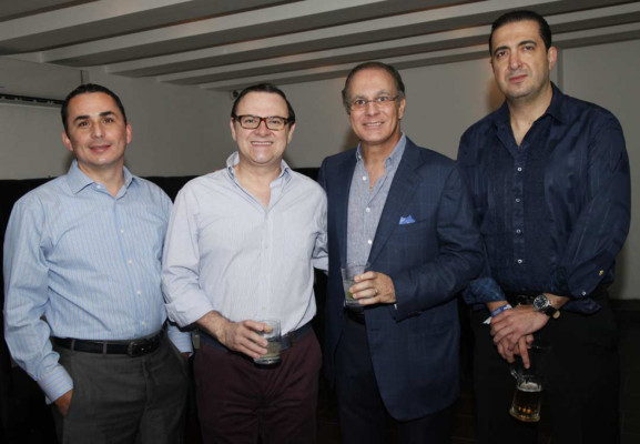 Apertura de Barystro