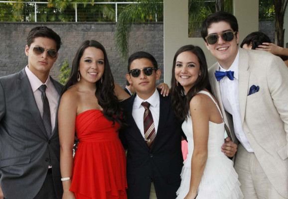 Senior breakfast de la Escuela Americana