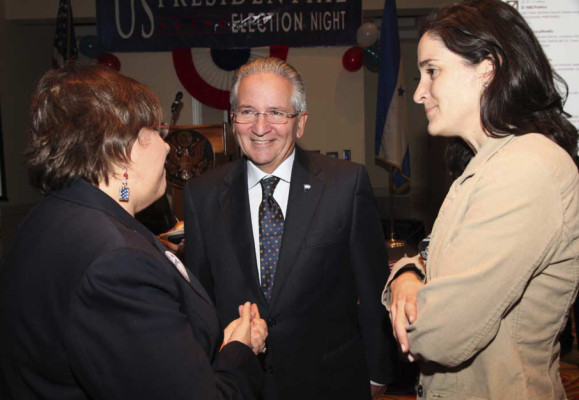 Estados Unidos celebra sus elecciones en Tegucigalpa