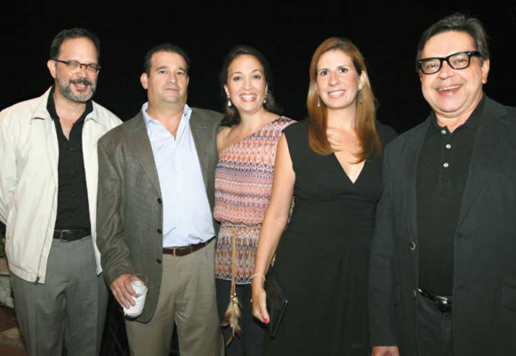 El cumpleaños de Elzette Casanova y Carlos Villeda