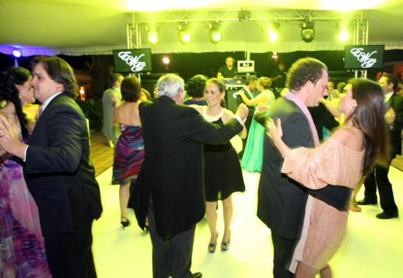 La boda de Ginette Gutiérrez y Eduardo Waddington