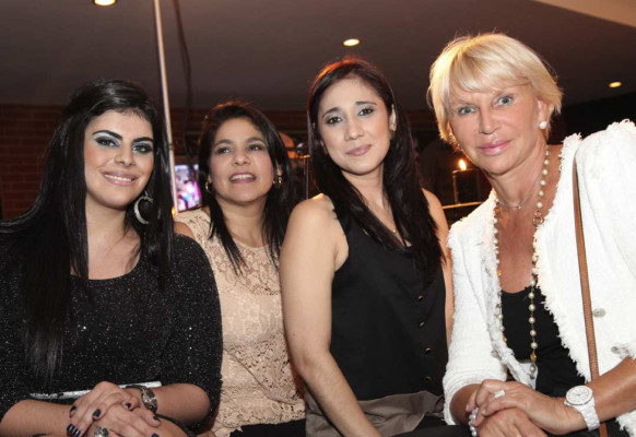 L'Exces night
