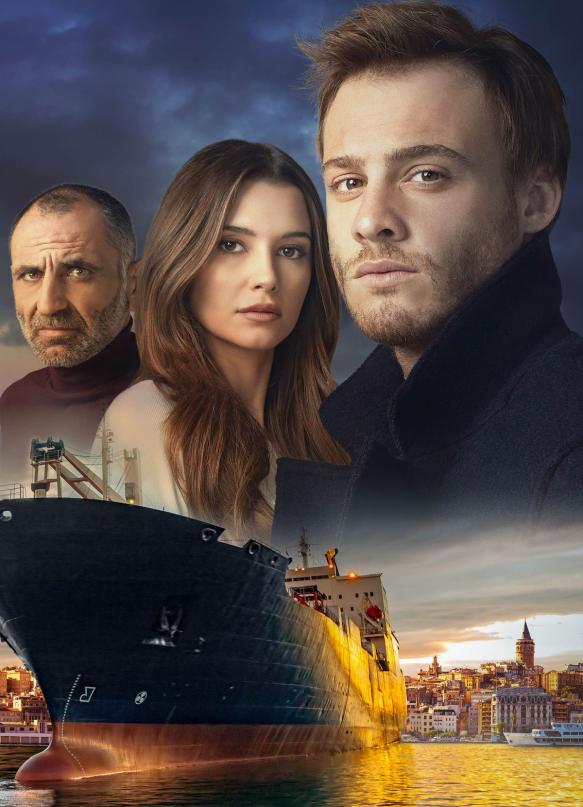 <b>Prime Video: En el corazón de la ciudad, regreso a Estambul</b>Rauf, que trabaja como cocinero en barcos de carga, adopta y cría a Ali, que fue testigo de la muerte de su madre cuando tenía 5 años. Durante 24 años, trabajan juntos en los barcos. Rauf fue la vez madre y padre de Alí, y le ha dedicado su vida para ayudarle a olvidar el trauma que sufrió.