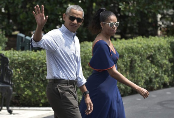 Obama está listo para escribir su libro en la playa