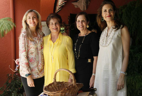 Almuerzo en el Hatillo