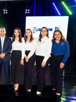 Banpaís lanza promoción futbolera con más de un millón de lempiras en premios