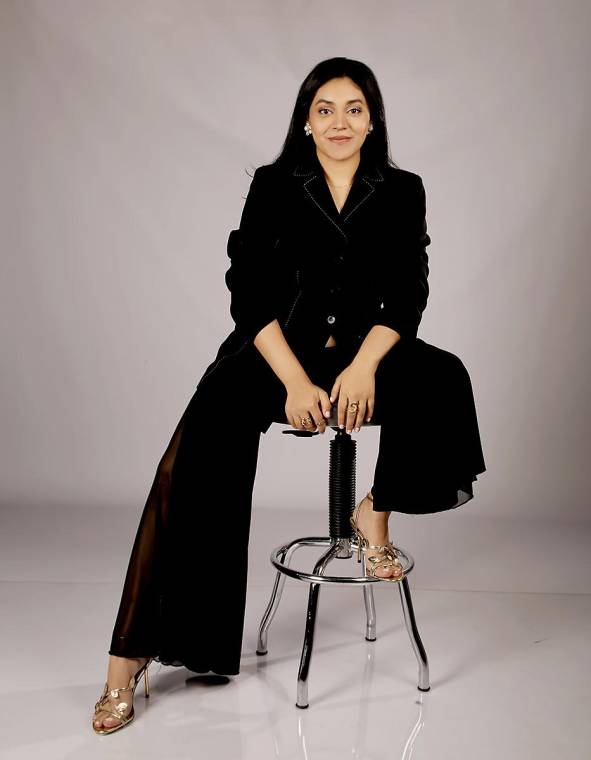 Una propuesta que busca elevar la moda latinoamericana y reflejar la conexión cultural y espiritual de Honduras, así define Bianka Martínez la colección con la que debutará en la edición 2025 de BAC Estilo Moda.