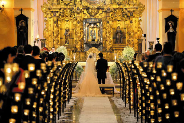 La boda de Atenas Hernández y Juan Merino