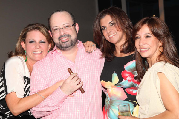 Fiesta en Torre Aqua
