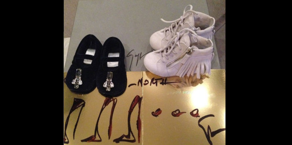 North West agasajada por top fashion designers