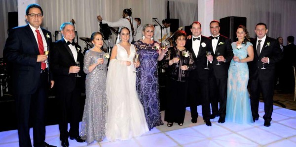 Boda Guzmán Marinakys