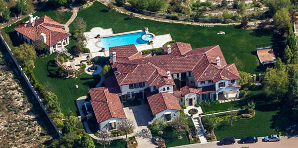 Justin Bieber y su casa en Calabasas