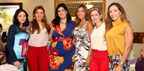 Vanessa Guillén Biana Ictech, Claudia Ortíz, Yanira Bendaña y Karla Villar.