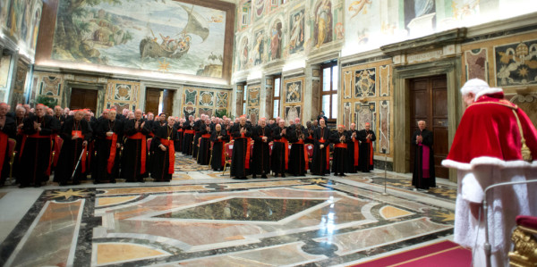 Termina pontificado de Benedicto XVI