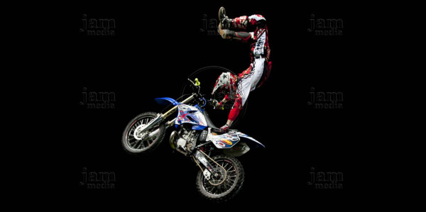 Credomatic trae el show Xpilots World Freestyle Motocross