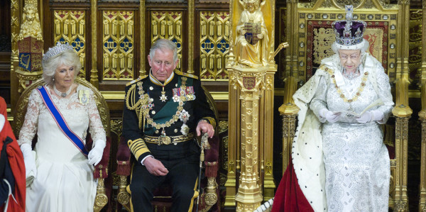 Carlos presente en el tradicional discurso de la reina Isabel