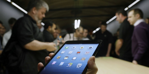 Apple presenta versión miniatura de iPad