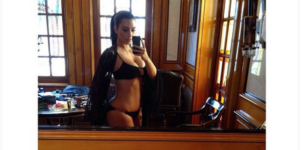 Kim roba el bikini de Kylie